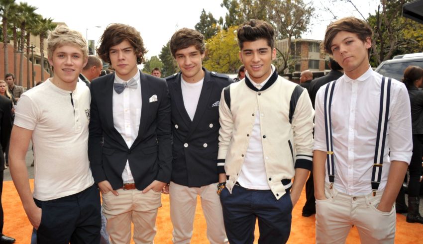 One direction at the mtv music awards.